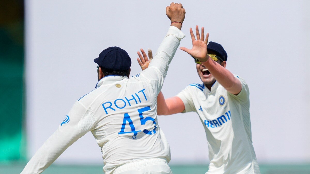 Rohit-Risky-Captaincy-Call-Nightwatchman-Sends-Shockwaves-Through-2nd-Test